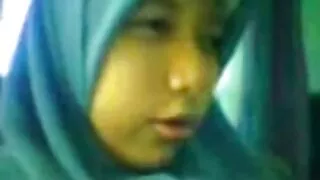 Nasty Fat video sex vieux Slut obtient sa chatte trempée fourrée en levrette pendant qu'elle langue baise une autre chatte puante
