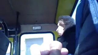 Scène anale vieux film x italien interraciale avec la blonde à la peau pâle Heather Gables