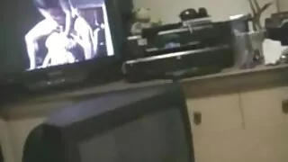 Elle Voneva, video de sexe vieux et jeune étudiante sensuelle, se fait baiser dans sa délicieuse chatte asiatique