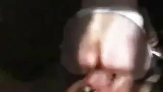 Jeux de fétichisme des pieds avec une charmante MILF rousse sexe gratuit vieux aux gros seins en corset