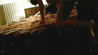 Ella Milano, une fille aveugle et pliée, se fait baiser par son demi-frère excité et au sang chaud sex porno vieux
